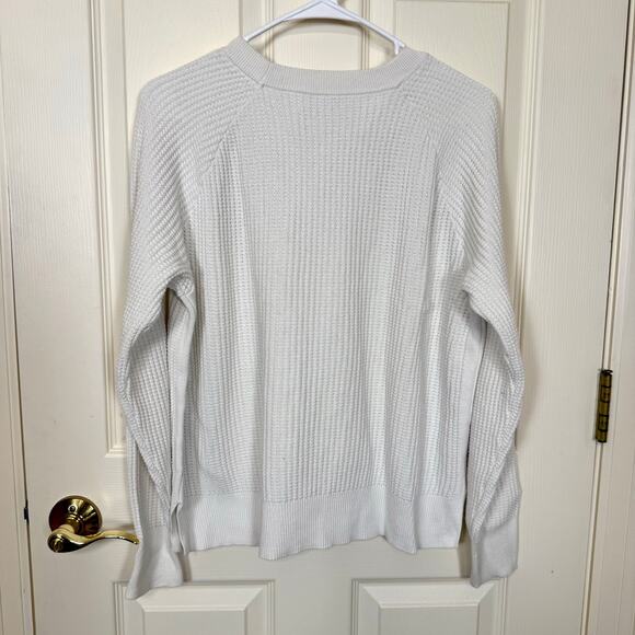 Leallo Newburyport Waffle Knit Crewneck Sweatshirt Size M Bone Cozy Pullover VGC - Picture 3 of 7